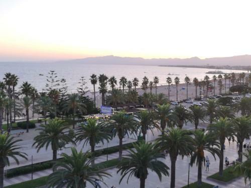 Apartamento Primera L�nea Con Terraza En Salou