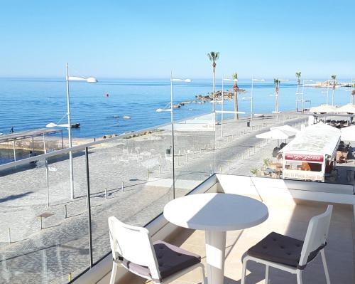Seaside Luxury Apartment Lighthouse 47