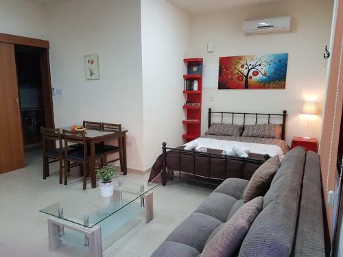 Kerynia Apartments