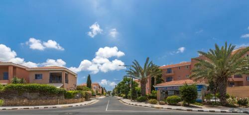 Apartamento Resitour - Limnaria Gardens