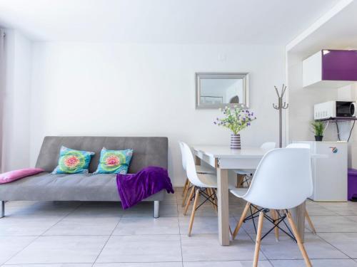 Apartment Pino Alto B
