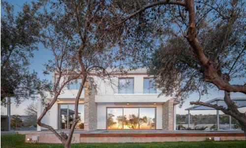 Olive Grove 4 Bedroom Villa