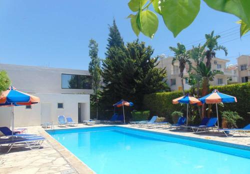 Pafia Sunbeach Townhouse