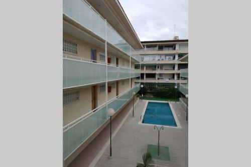 Cap Salou 3 Bedrooms Apartment With Pool