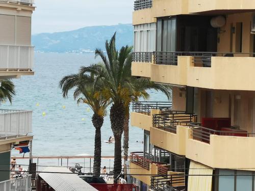 Apartamento Brussel�les, Centro Salou, Playa