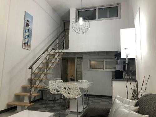 Limnaria Modern Apartments