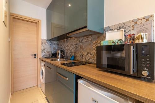 Apartamento Light House - Seafront Cosy Studio With Library