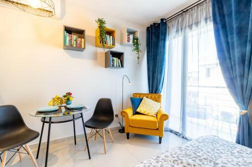 Apartamento Light House - Seafront Cosy Studio With Library