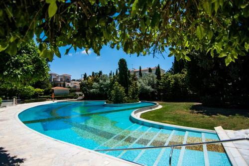 Hesperides Gardens Cozy Apartment In Paphos