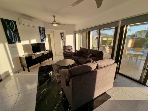 Villa Phoenix In Secret Valley