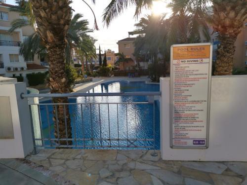 Apartamento Iris Village (Near Kings Avenue Mall}