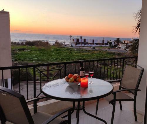 Lighthouse Beach Apartment