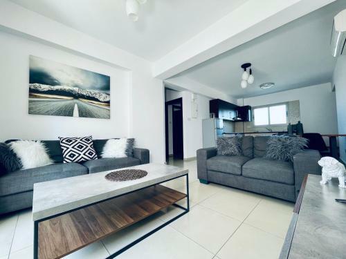 Oracle104 2 Bedroom Apartment