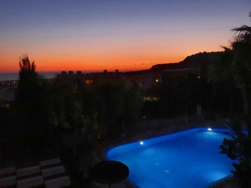 Sea View Apartment Peyia, Paphos