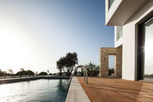 Lemon Grove Modern Villa