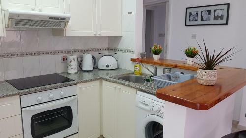 Paradise Gardens IV 2 Bd Amazing Apartment