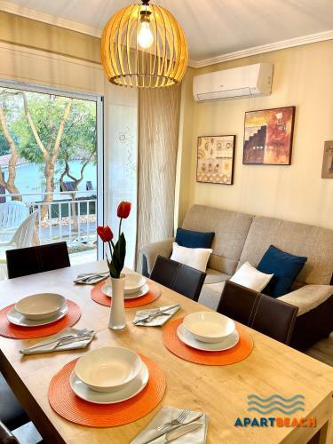 Apartbeach Sayonara 125 Climatizado Y Piscina