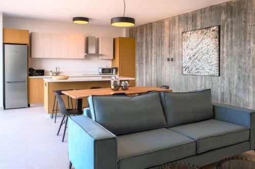 Avenue 103 3 Bedroom Apartment