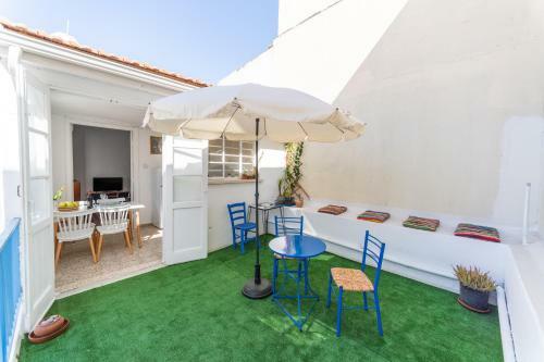 Town Apartment With Panoramic Seaview