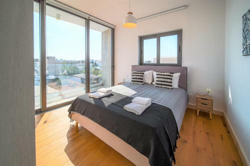 Avenue 201 2 Bedroom Apartment