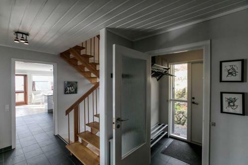 Faroeguide Seaview Villa And Apartment
