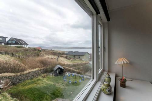 Faroeguide Seaview Villa And Apartment