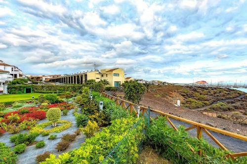 Irina Beach Apartment