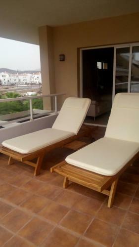 Marina Golf Apartments