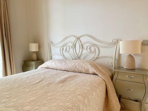 Townhouse 3 Bedrooms On The First Line