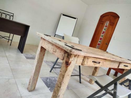 Hermosa Casa En Cuernavaca Con Alberca Calefacci�n Solar