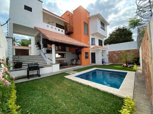 Casa De La Yaya