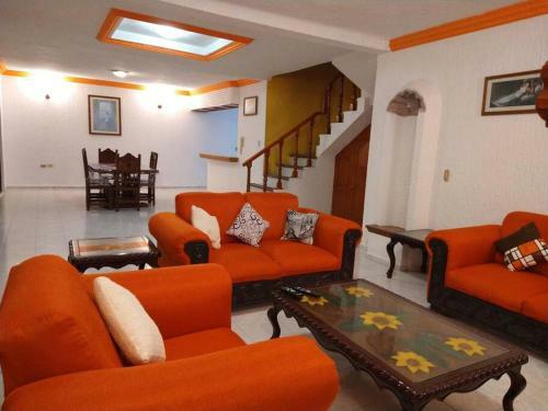 Hermosa Casa En Cuernavaca: Jard�n Del Lago