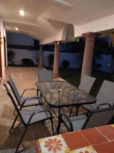 Hermosa Casa En Cuernavaca: Jard�n Del Lago