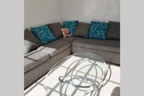 H&s Rent Casa Blanca Rest House.