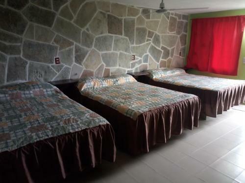 Hostal La Villa Aventura
