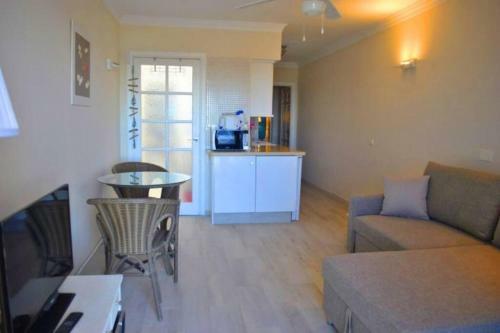 Front Line Apartment In Amarilla Golf
