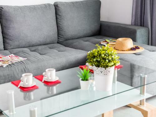 A31 Amazing 2 Bedroom Apartment Terrace And Pool