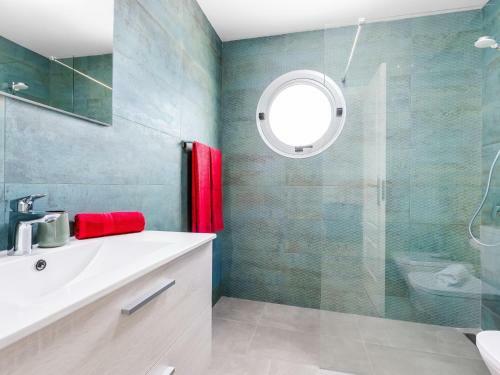 A31 Amazing 2 Bedroom Apartment Terrace And Pool