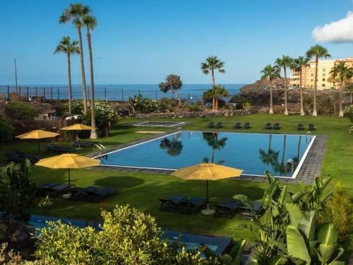Villa With Sea View And Luxury Heated Pool