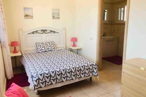 Villa With Sea View And Luxury Heated Pool