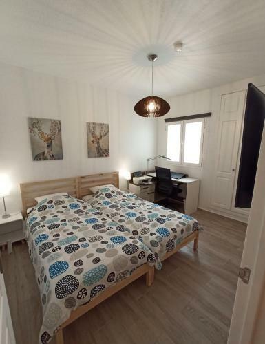 Apartamento Golfsur:jacuzzi/2bath/4bedroom/4tv-netflx/fastwifi