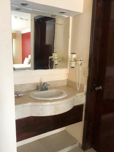 Hotel Confort Plaza