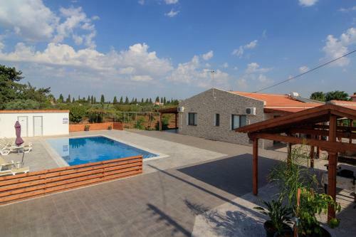 Berryrose Villa