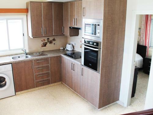 Panorama Beach House, 50 Meters To The Sea