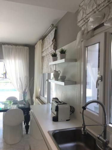 Deluxe First Line Villa