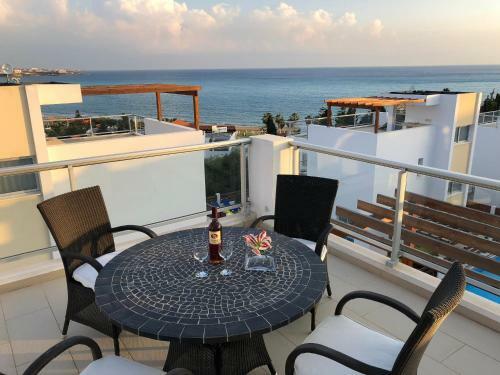 Marina View Villa 11
