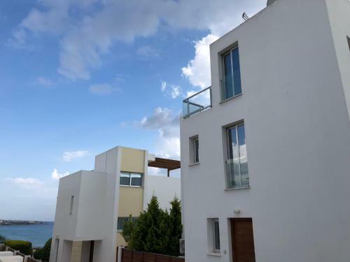 Marina View Villa 11