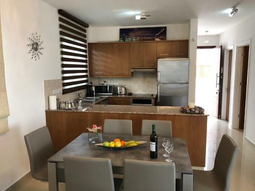 Marina View Villa 11