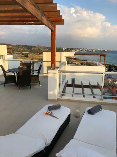 Marina View Villa 11