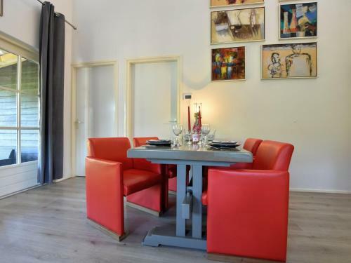 Cozy Holiday Home In Eerbeek With Private Garden